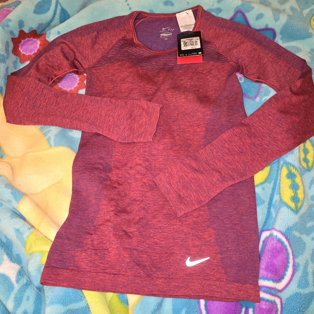 Women's Nike Dry fit shirt